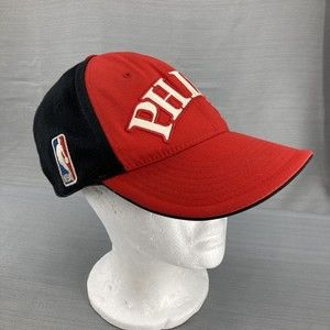 Nike NBA Phila 76ers Fitted Baseball Hat Size Medium Black Red Wool Blend Unisex
